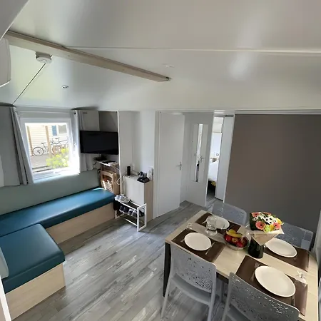 Detente, Escapade D'aureilhan Vakantiehuis