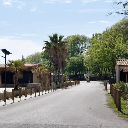Mobil Climatise Holiday home *